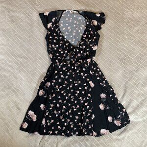 Millie Mackintosh Women 6 Dress Short Mini Black Ditsy Floral Open Bow Tie Front